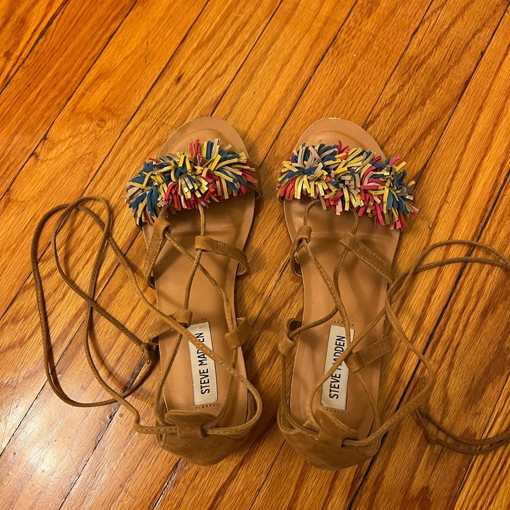 Steve Madden Sandals - cute for the summer